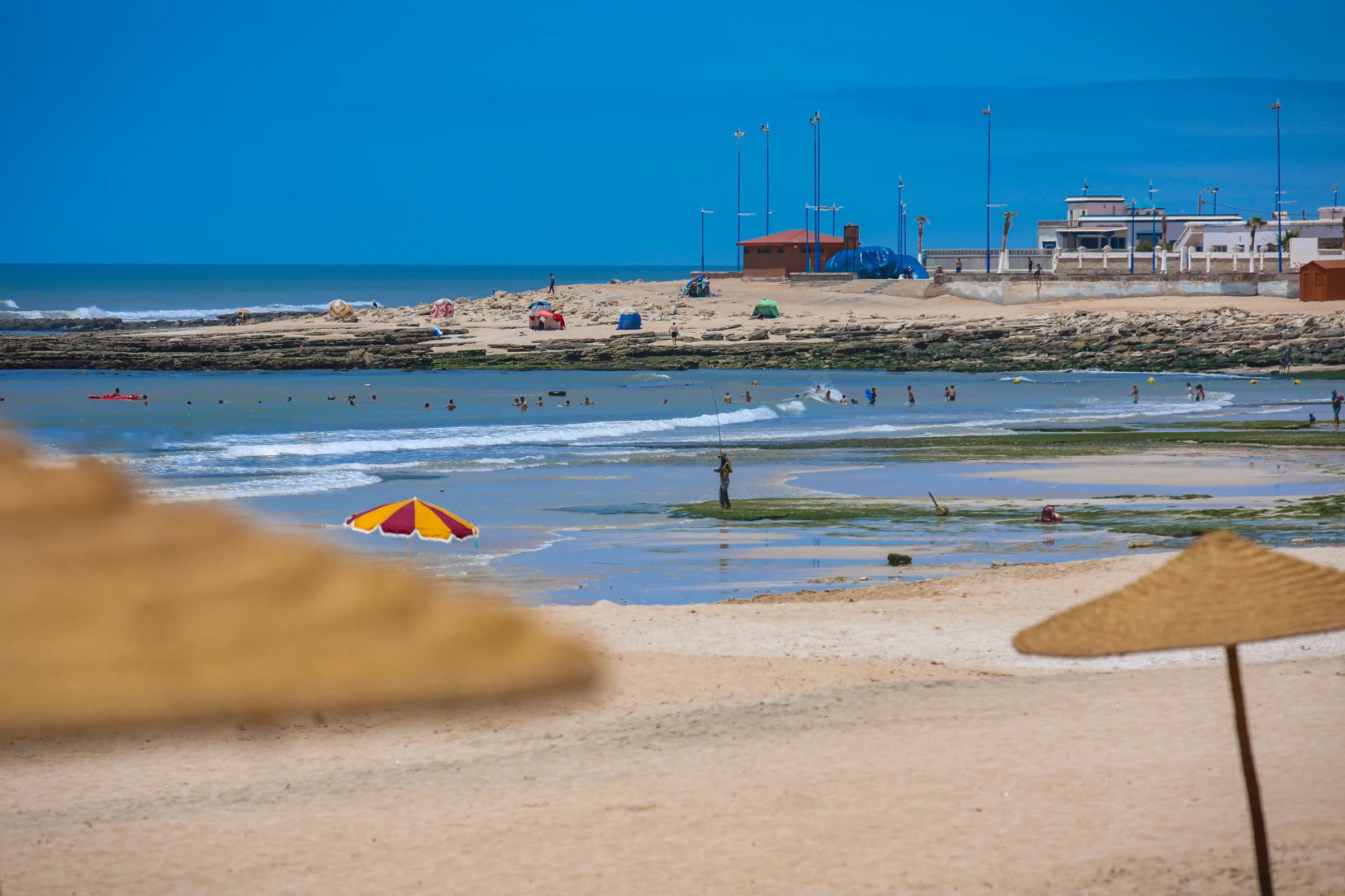 Le pêcheur patient — El Ouatia, Tan-Tan, Morocco